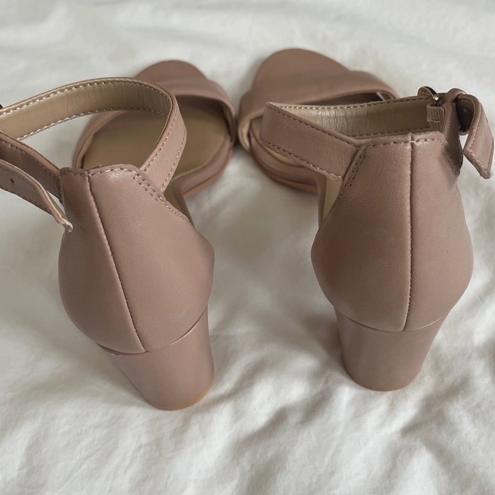 Naturalizer Women's Vera Creme Brulee Leather Sandal - Picture 7 of 9